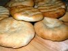 Как приготовить лепешки с луком? Как приготовить лепешки с луком?