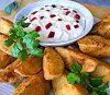 Как приготовить молодой картофель с чесночным соусом? Как приготовить молодой картофель с чесночным соусом?